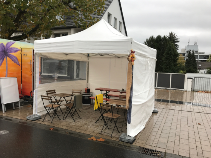 Faltzelt 3×3 galerie-faltzelt-3x3m